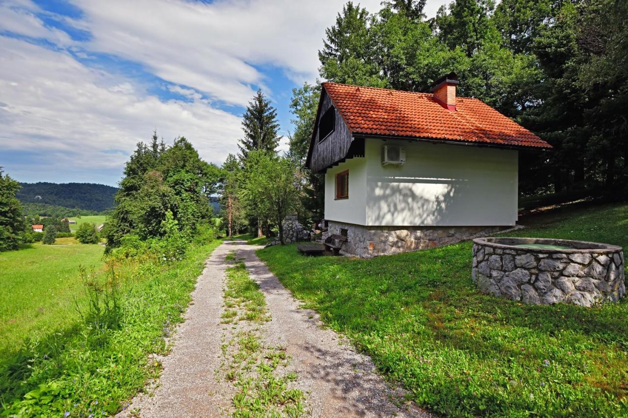 Forest House Vrhnika Exterior foto